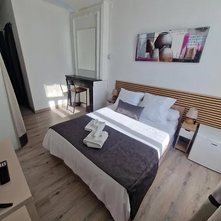 Rosaluna Bed & Breakfast *