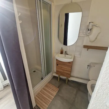 Rosaluna Bed & Breakfast Balaruc-les-Bains
